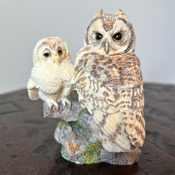 Majestic Barn Owl & A Mother's Pride Russell Willis Nesting Instincts Sculpture - Picture 6 of 10